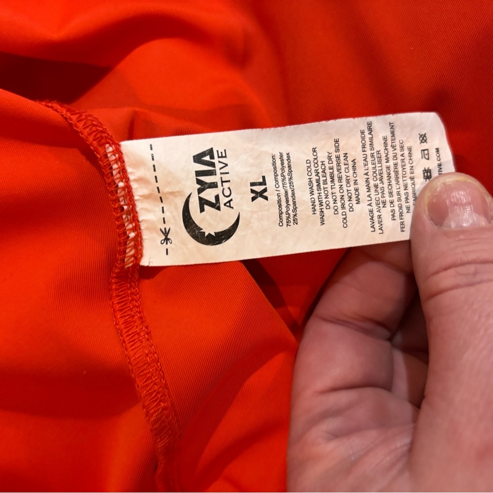 ZYIA Red Pro Trainer Jacket - Picture 10 of 10